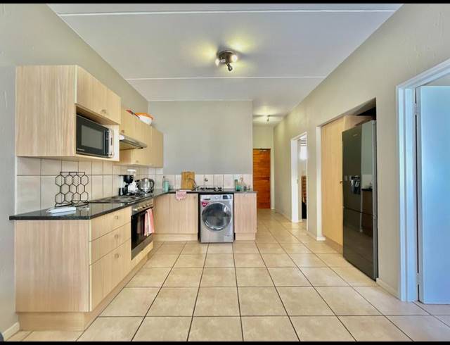 2 BEDROOM PROPERTY TO RENT IN FERNDALE